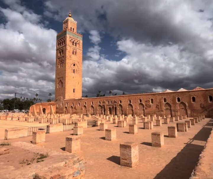 Unforgettable 15-Day Adventure through South Morocco