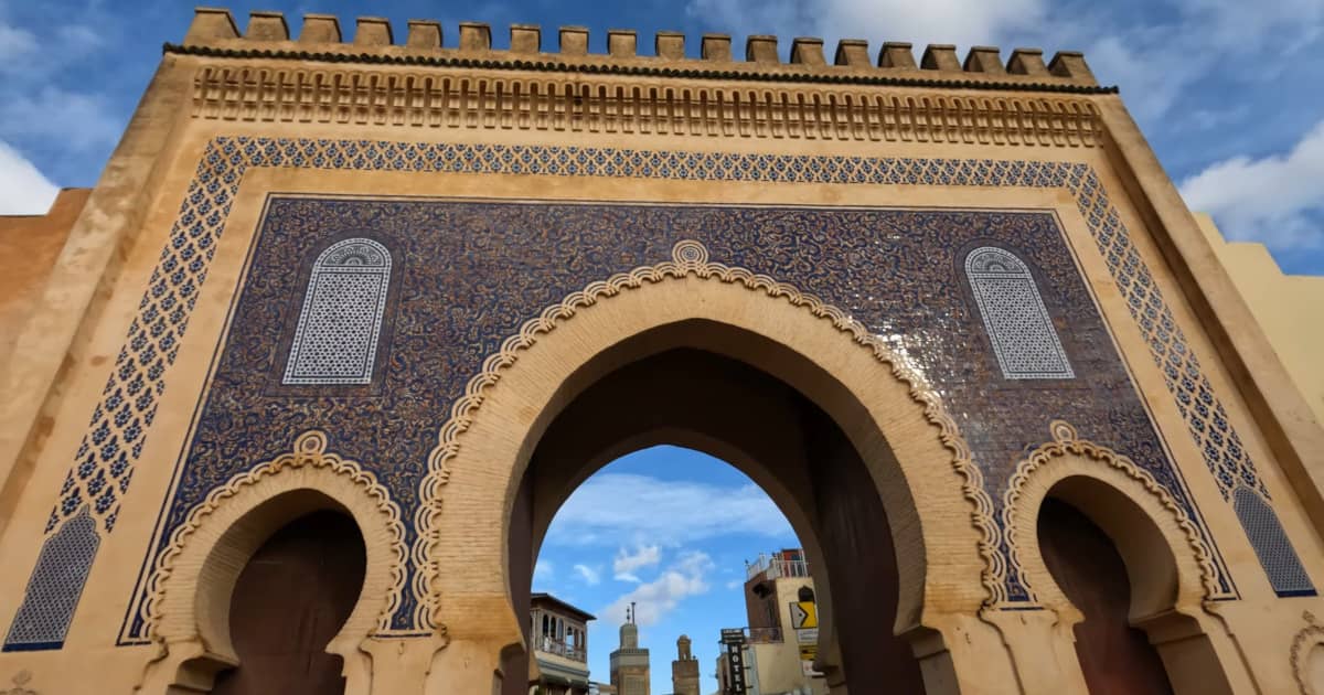 Bab Boujloud gate in Fez, featured in Best Morocco Tours for its stunning architecture.