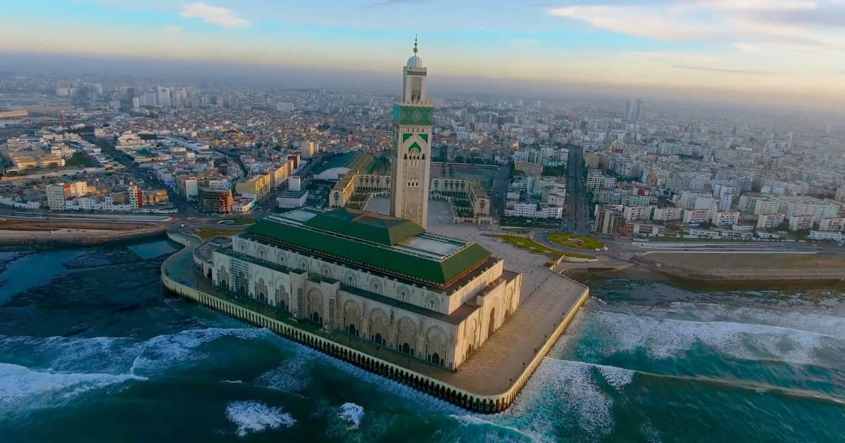 Experiencing the grandeur of the Hassan II Mosque on a Casablanca shore excursion.