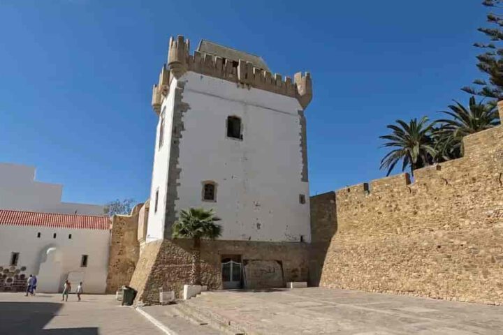 Asilah portugiesische Stadtmauern Festung Marokko historische Architektur