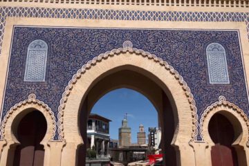Bab Boujloud gate in Fez, Morocco – iconic entrance to the ancient medina and a highlight of a 10-day cultural tour